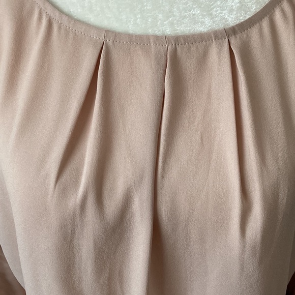 Ann Taylor With Sheer Ruched Tie Sleeves - Picture 5 of 7